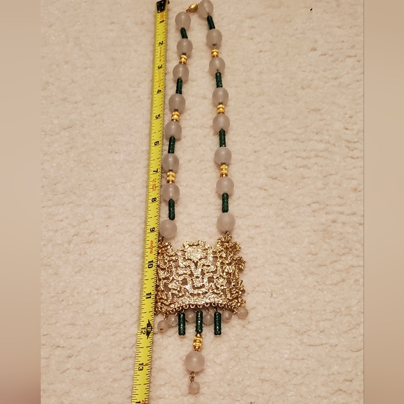 Green Necklace Vintage Avante Garde Statement Unique Design - Picture 13 of 15